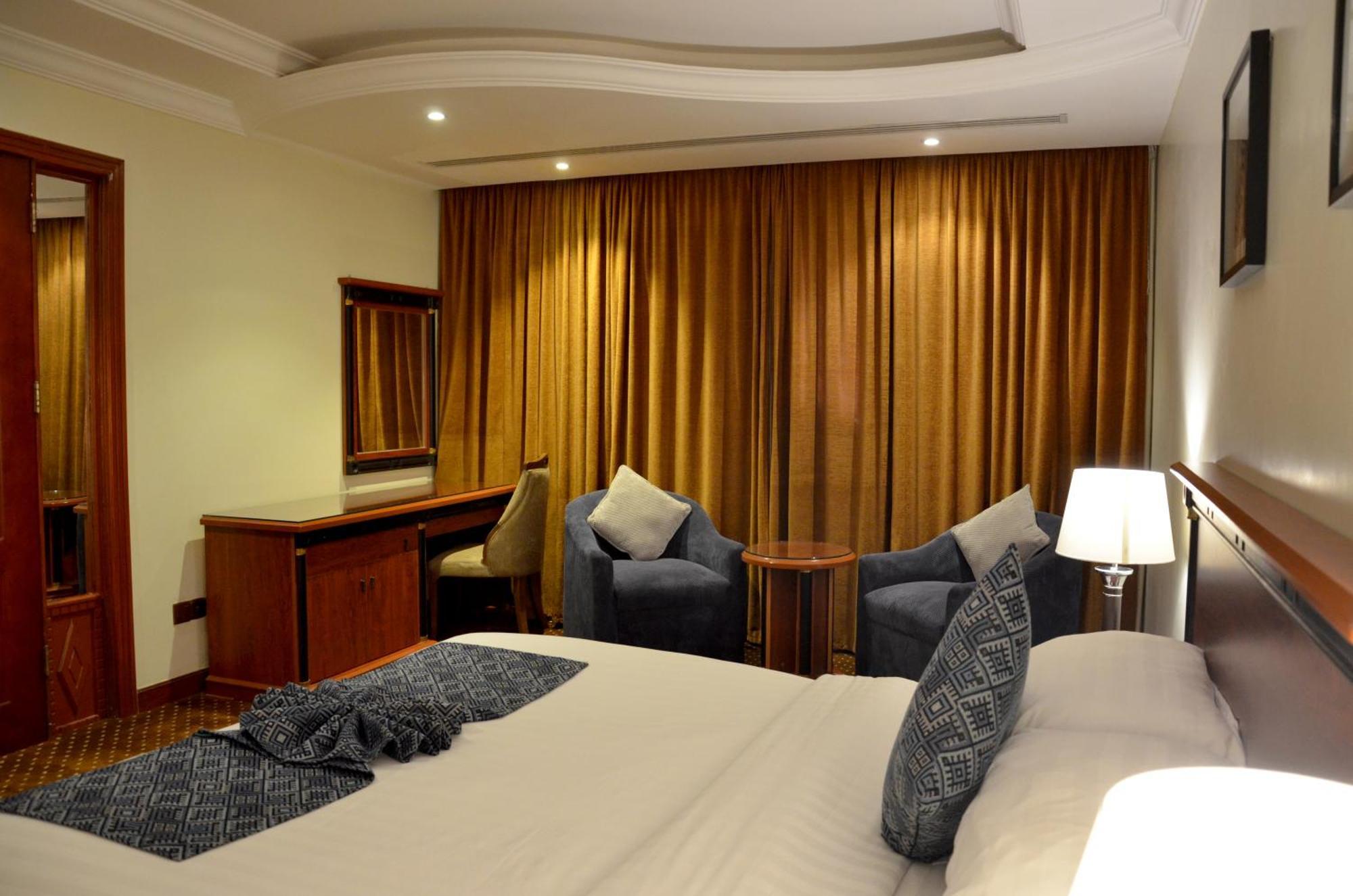 Crown Tower Hotel Jubail Exterior photo