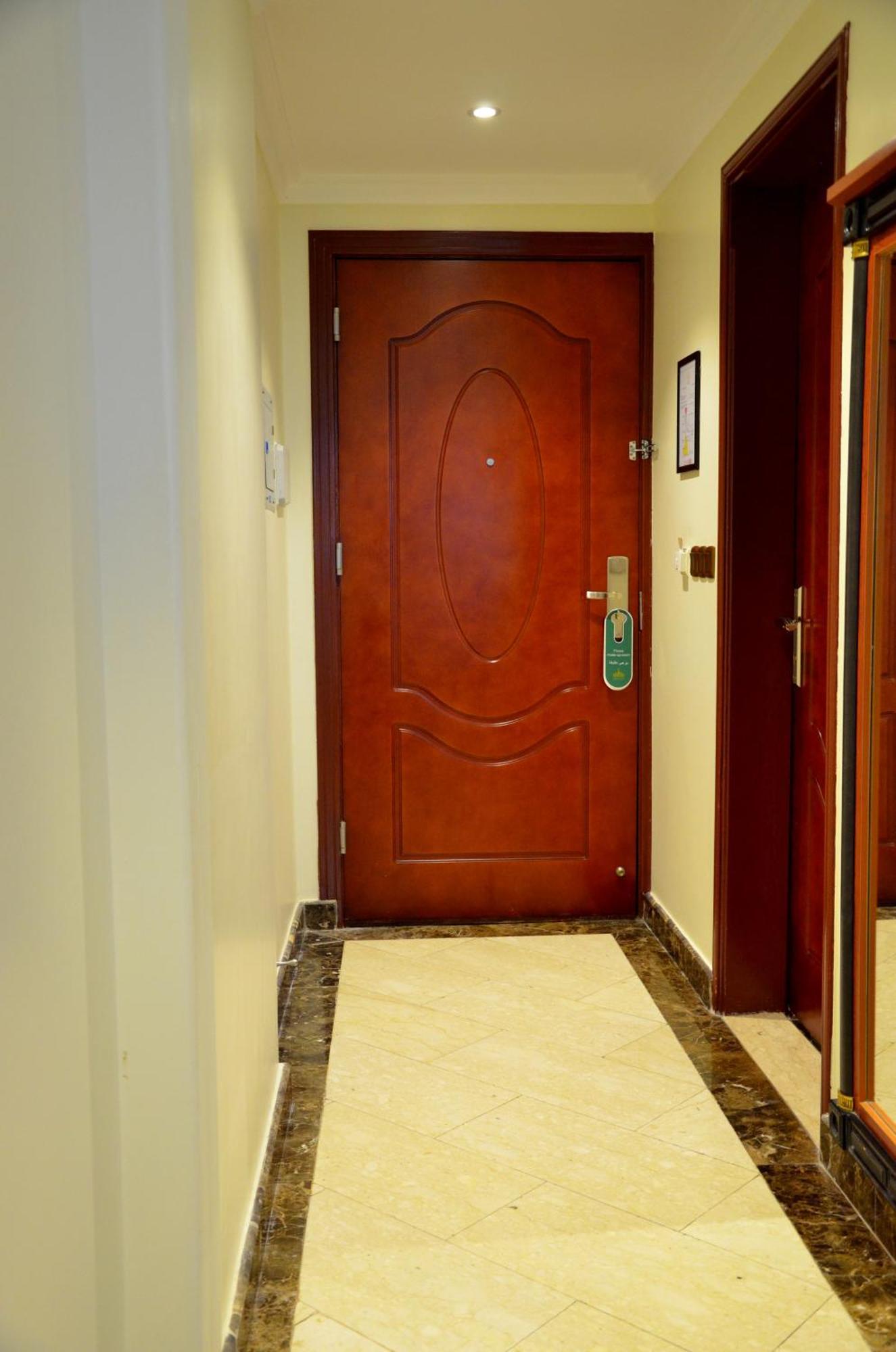Crown Tower Hotel Jubail Exterior photo